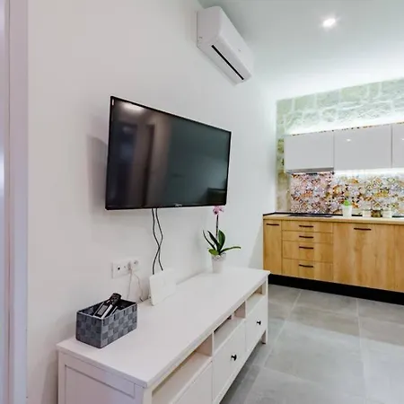 Mia Апартаменти