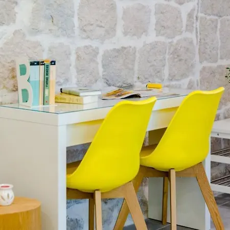 Mia Апартаменти *